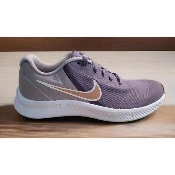 Nike Star Runner 3 Canyon Purple Size 6.5y